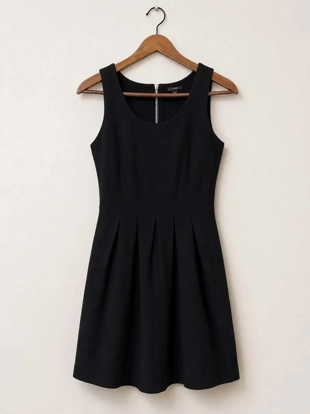 J.Crew LBD Fit & Flare Sleeveless Dress Pleated Skirt Executive Size 00 Office